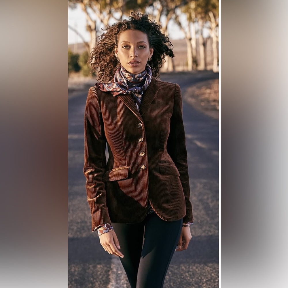 Dolce & Gabbana Brown Blazer with Red Lining - Picture 14 of 16